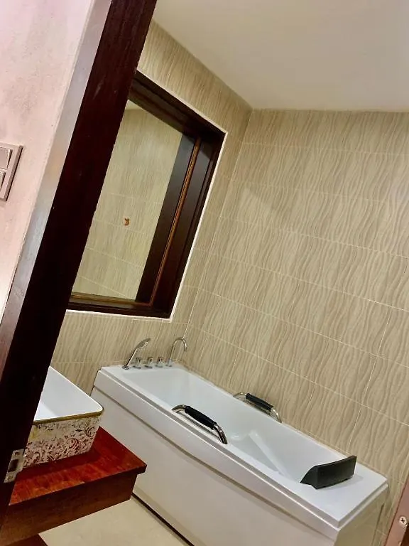 Happy Hour Hotel Luang Prabang 0*,  Laos