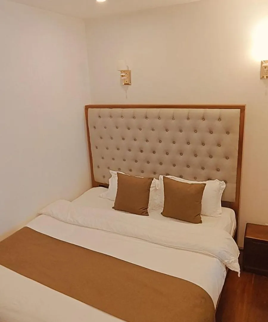 Guest house Happy Hour Hotel Luang Prabang